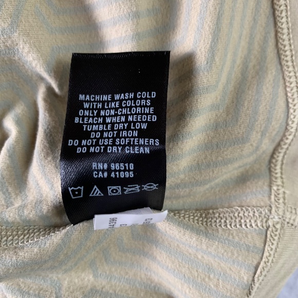 Under Armour Tactical ColdGear Infrared Fitted Mock Neck Top XS NWT - Picture 9 of 9